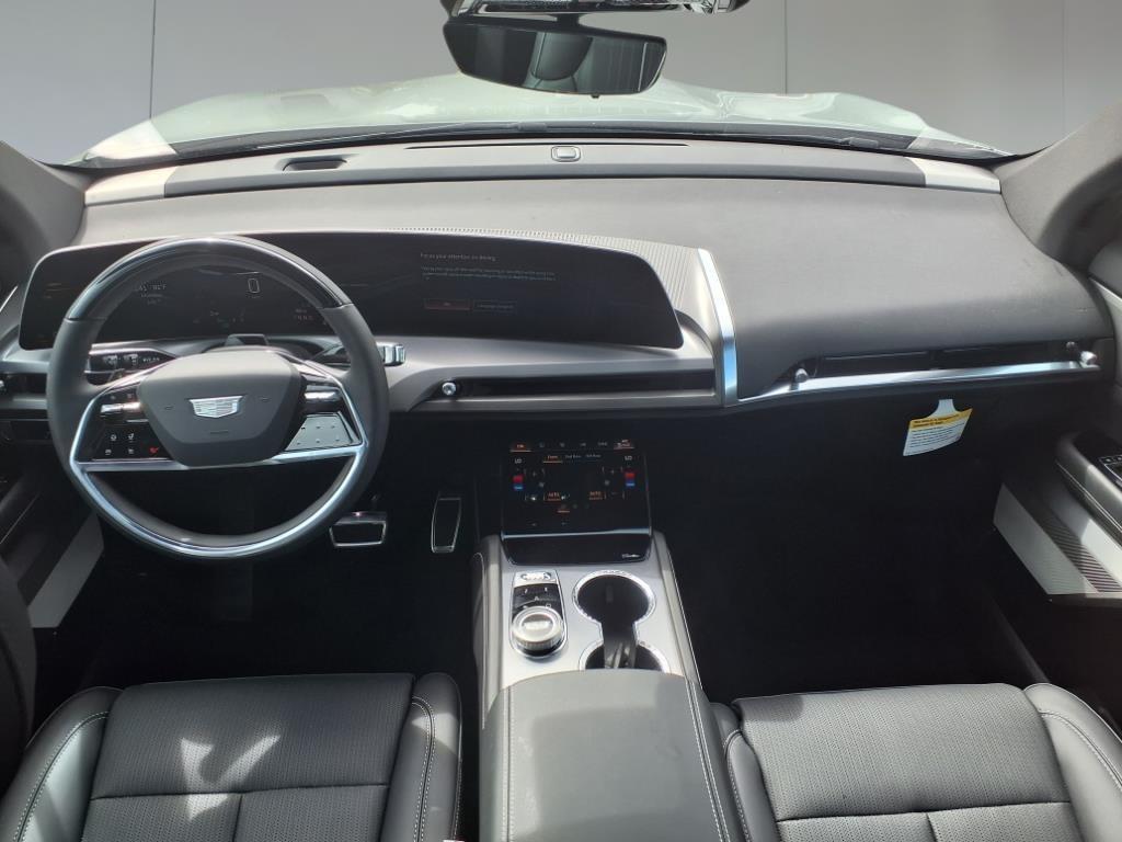 new 2026 Cadillac VISTIQ car, priced at $79,890