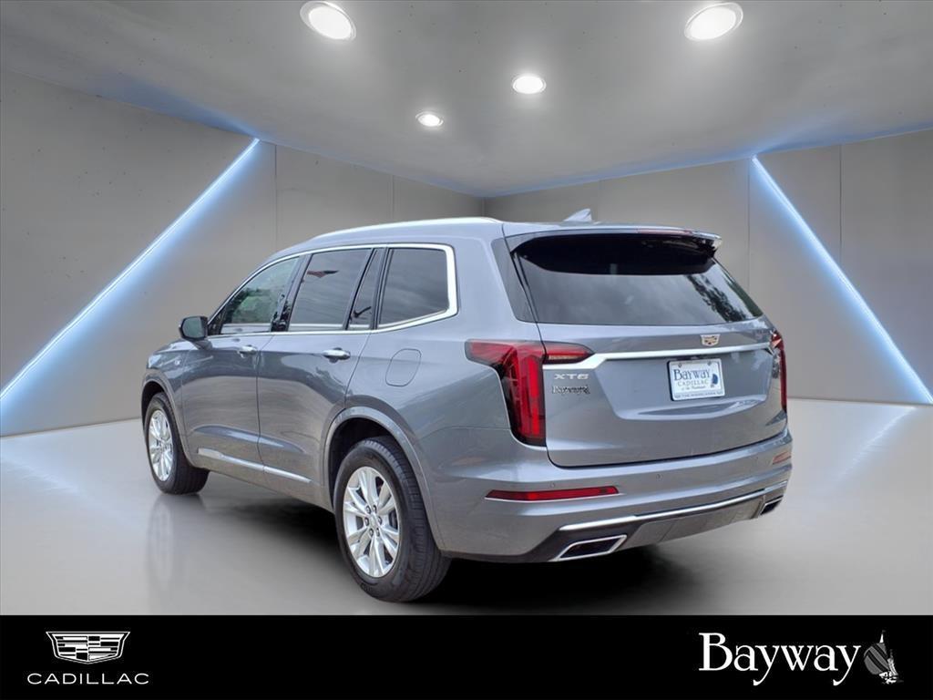 used 2022 Cadillac XT6 car, priced at $29,496