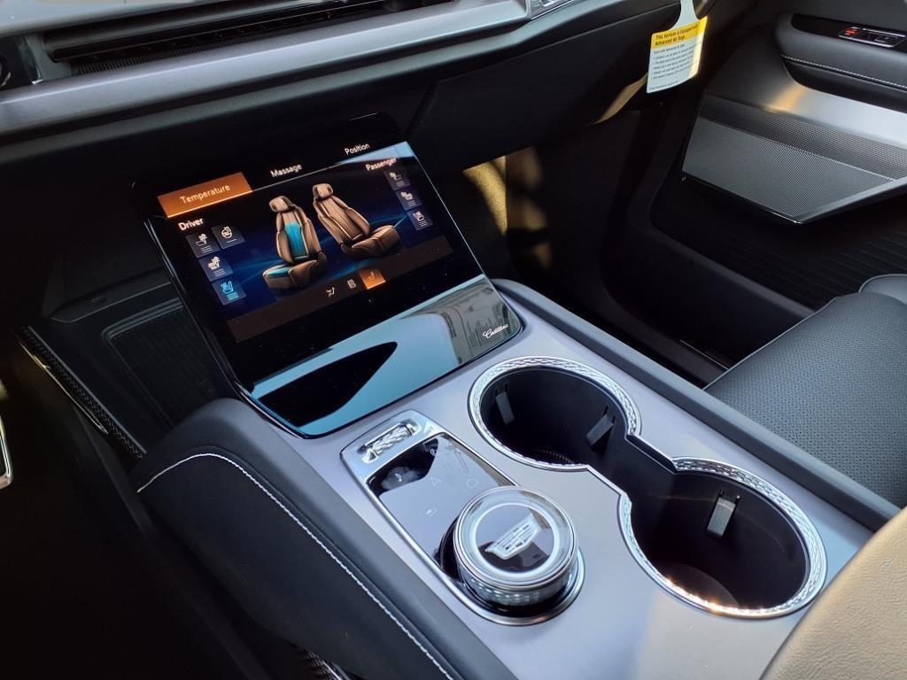 new 2026 Cadillac VISTIQ car, priced at $79,815
