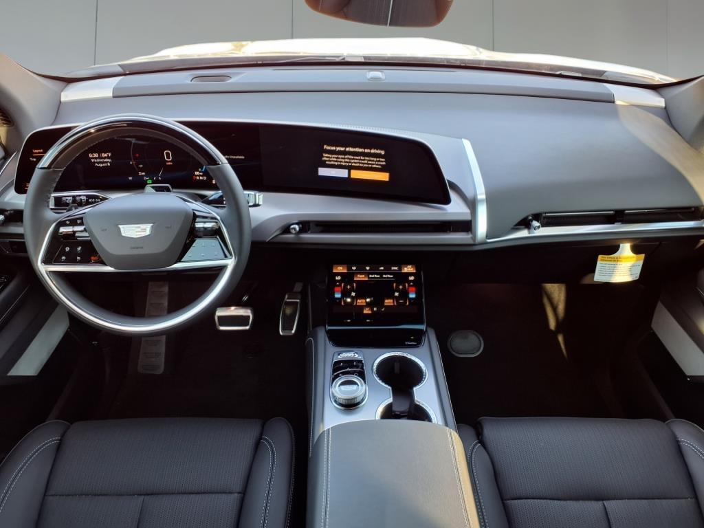 new 2026 Cadillac VISTIQ car, priced at $79,815