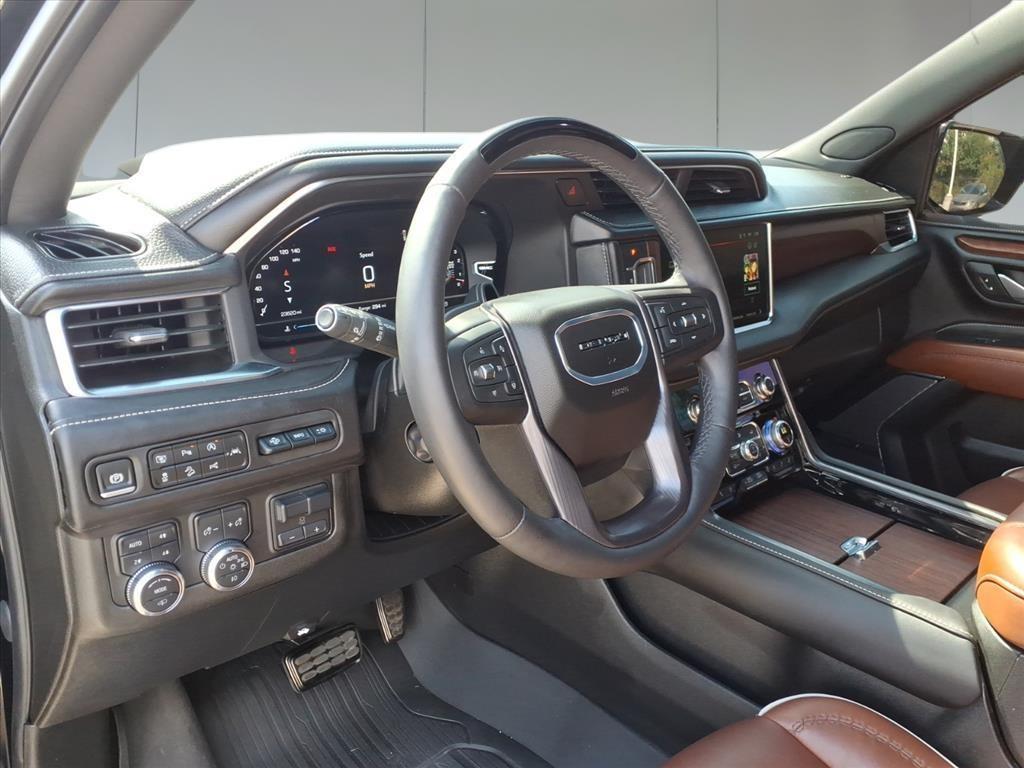 used 2024 GMC Yukon car, priced at $82,495