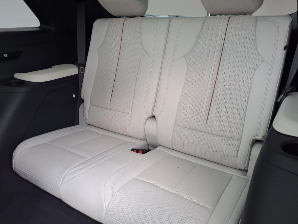 new 2026 Cadillac VISTIQ car, priced at $83,414