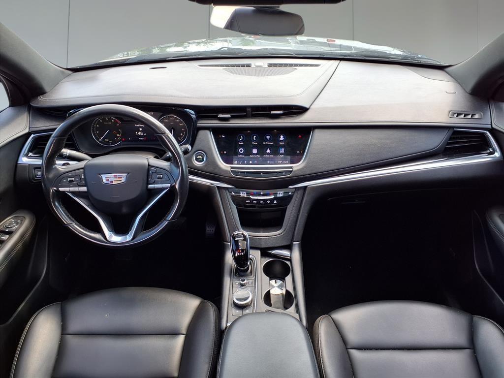 used 2021 Cadillac XT6 car, priced at $21,398