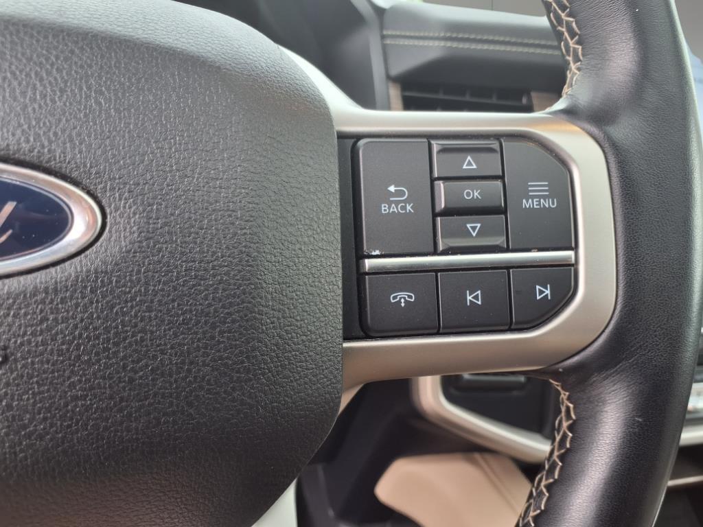 used 2023 Ford Expedition car, priced at $39,996