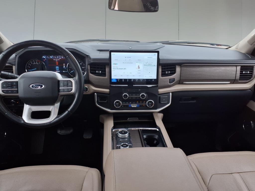 used 2023 Ford Expedition car, priced at $39,996