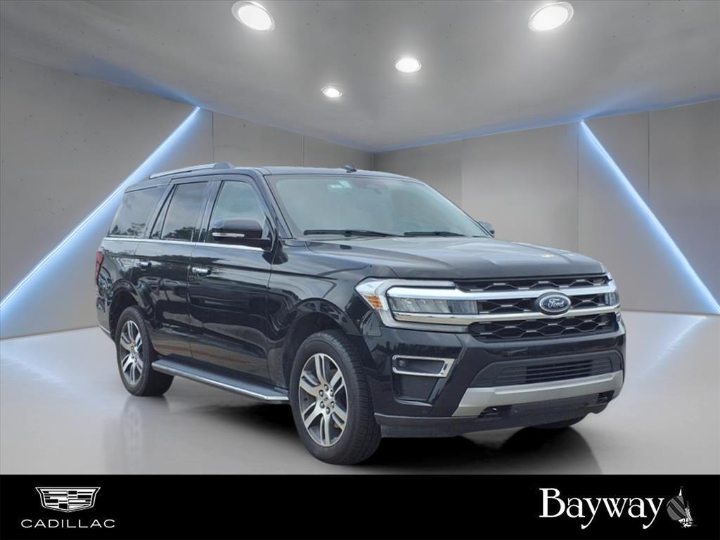 used 2023 Ford Expedition car, priced at $39,996