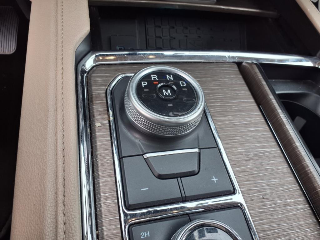 used 2023 Ford Expedition car, priced at $39,996