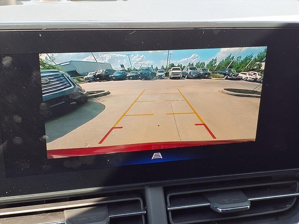 used 2024 Chevrolet Trax car, priced at $19,491