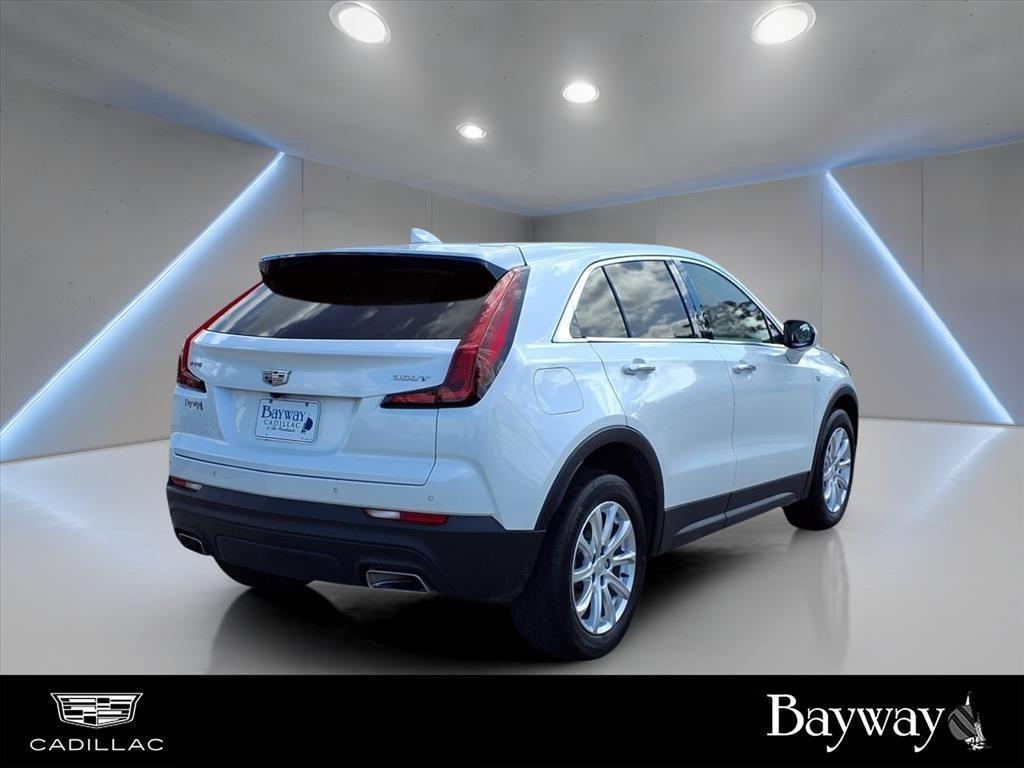 used 2022 Cadillac XT4 car, priced at $26,996