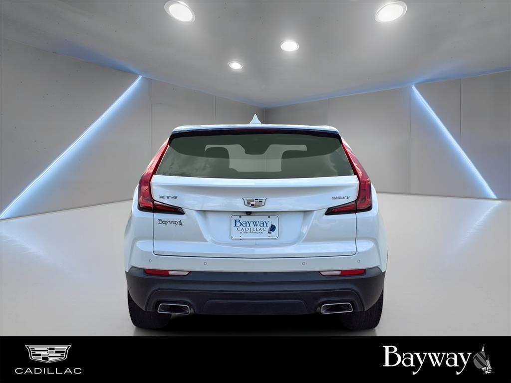 used 2022 Cadillac XT4 car, priced at $26,996