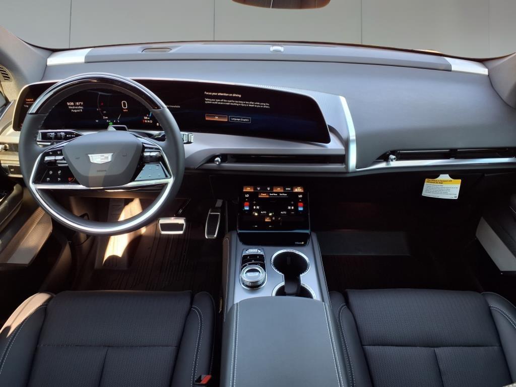 new 2026 Cadillac VISTIQ car, priced at $83,914