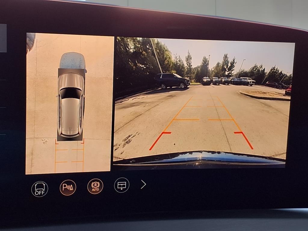 new 2026 Cadillac VISTIQ car, priced at $83,914