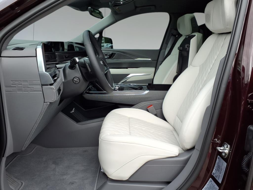 new 2025 Cadillac Escalade IQ car, priced at $133,710