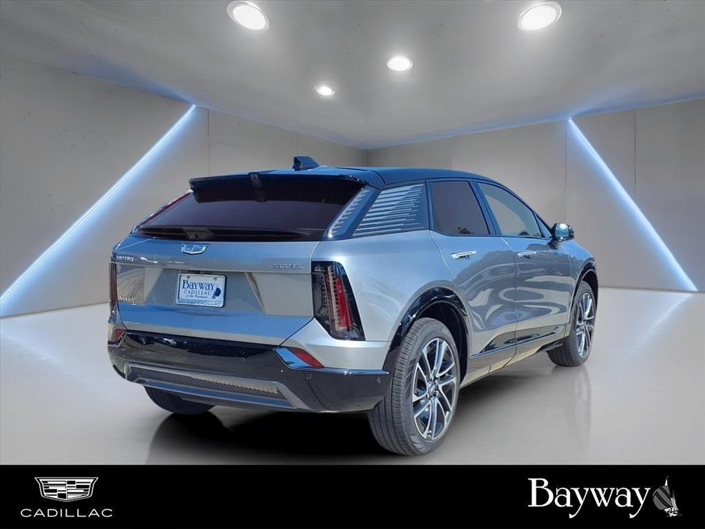 new 2025 Cadillac OPTIQ car, priced at $57,784