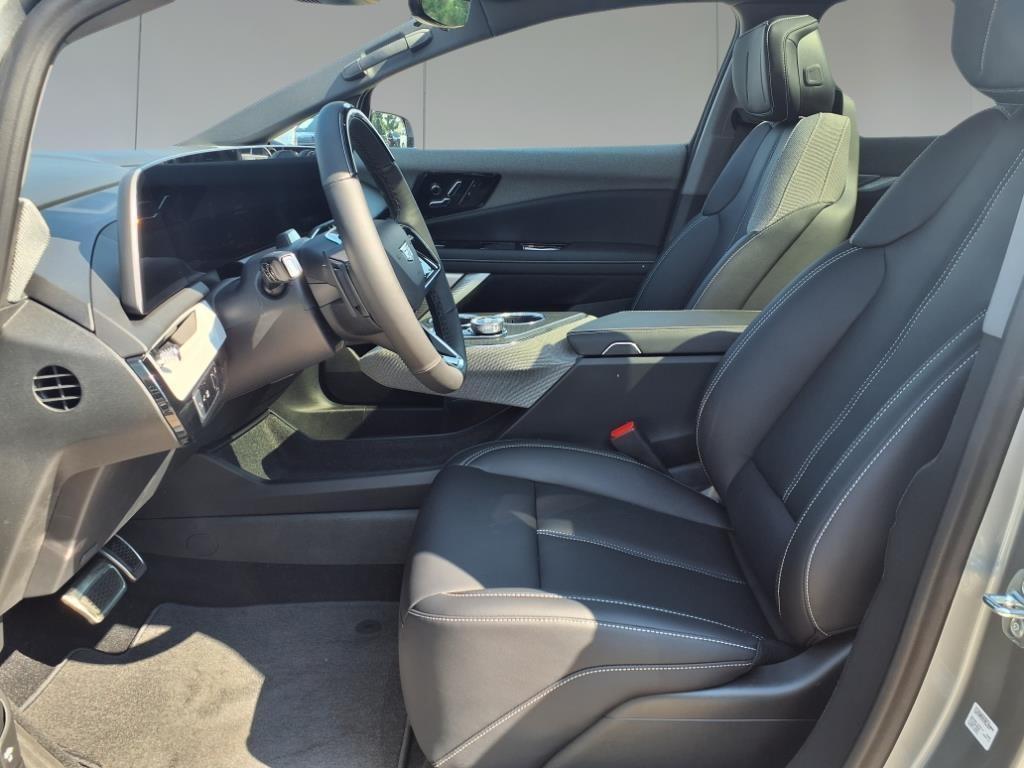 new 2025 Cadillac OPTIQ car, priced at $57,784