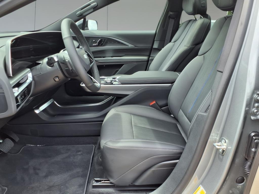 new 2025 Cadillac LYRIQ car, priced at $64,515