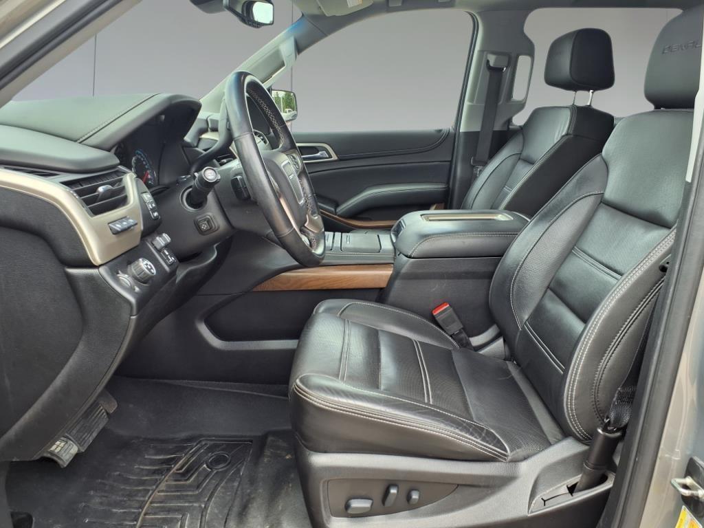 used 2019 GMC Yukon car, priced at $38,496