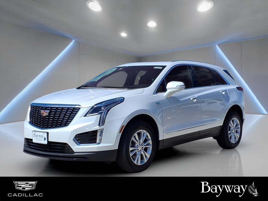 new 2025 Cadillac XT5 car, priced at $45,910