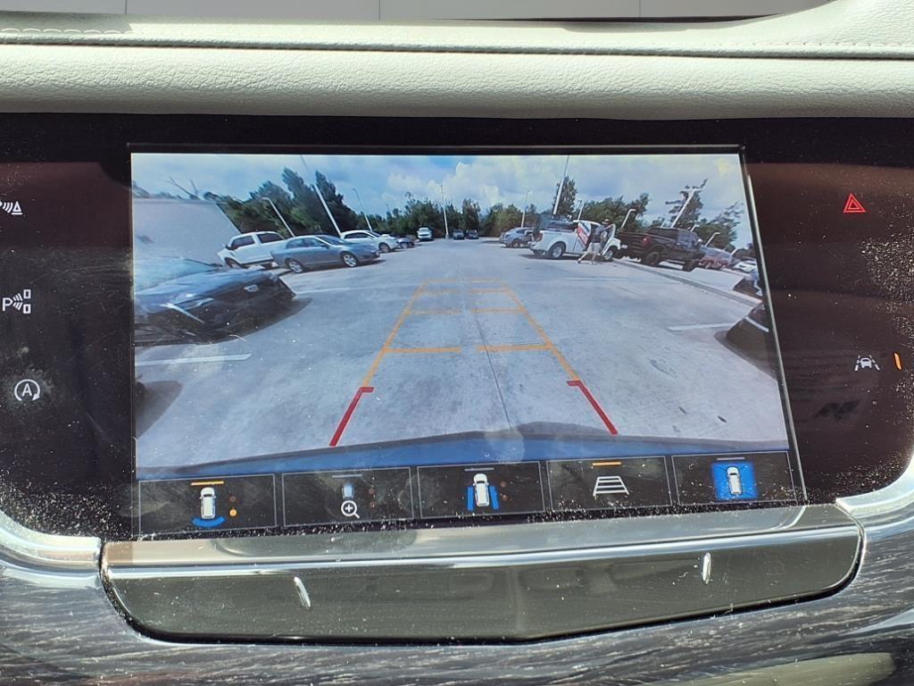 used 2024 Cadillac XT6 car, priced at $44,996