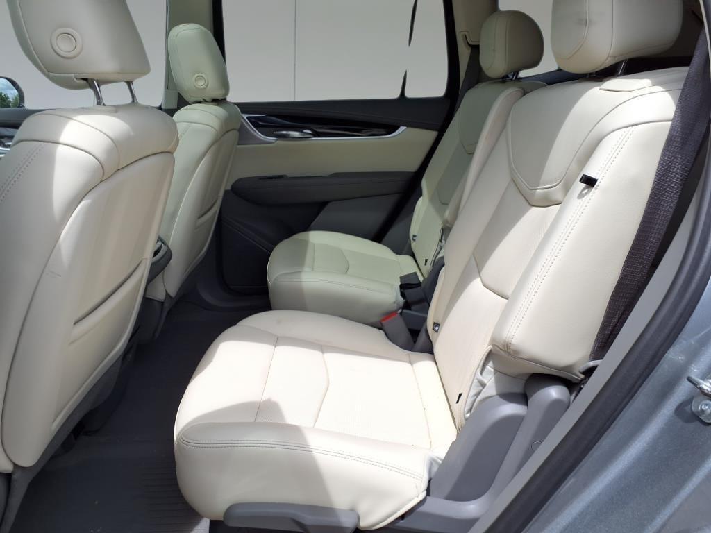 used 2024 Cadillac XT6 car, priced at $44,996
