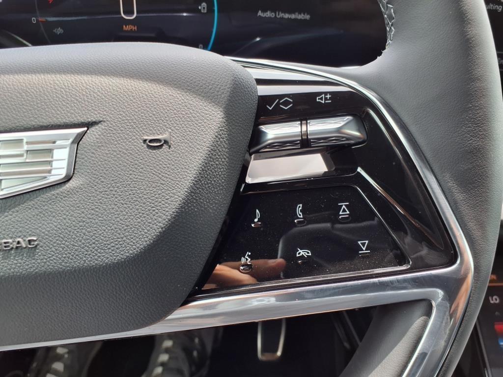 new 2026 Cadillac VISTIQ car, priced at $81,115