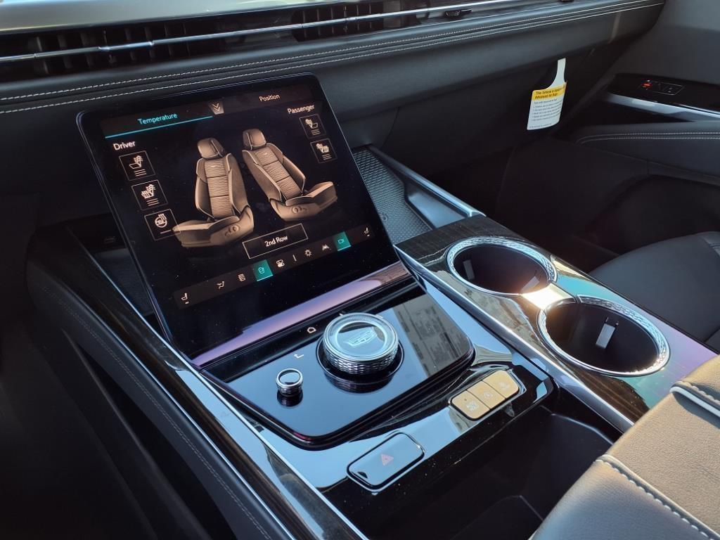 new 2025 Cadillac Escalade ESV car, priced at $96,885