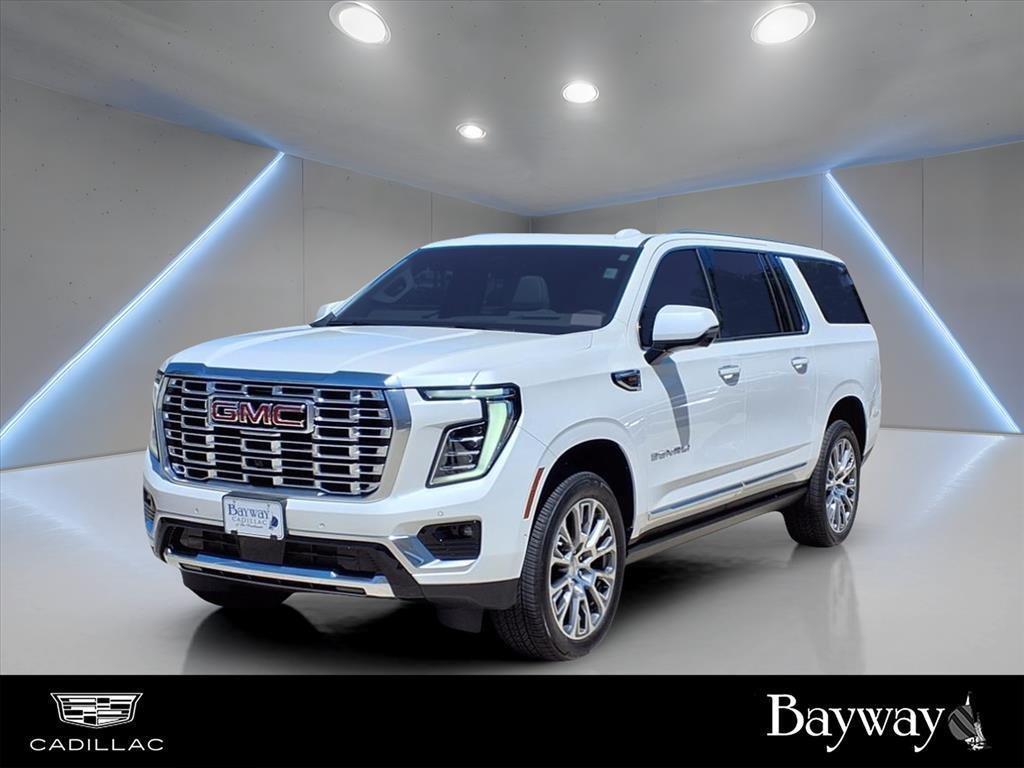 used 2025 GMC Yukon XL car