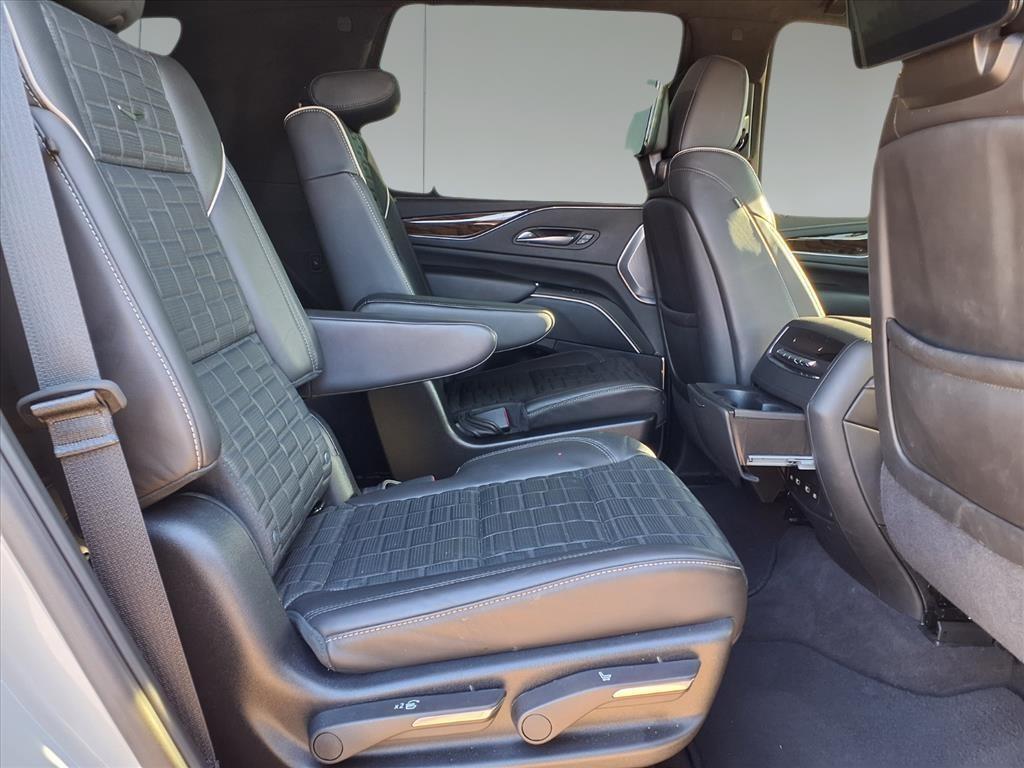 used 2024 Cadillac Escalade car, priced at $85,995