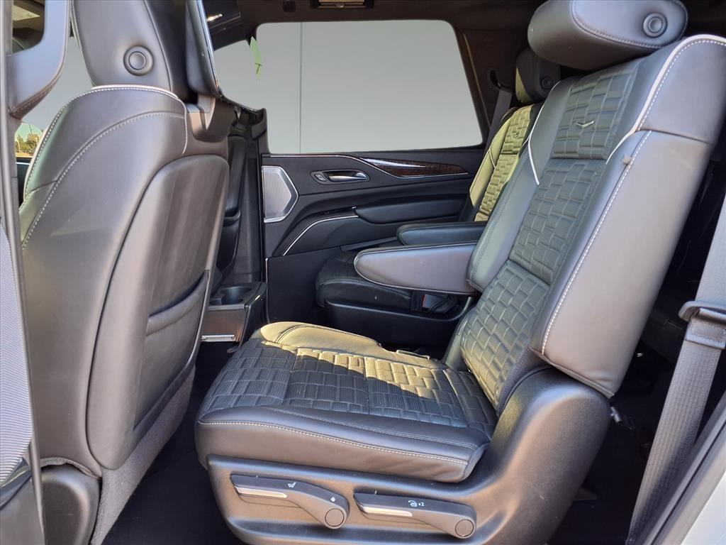 used 2024 Cadillac Escalade car, priced at $85,995