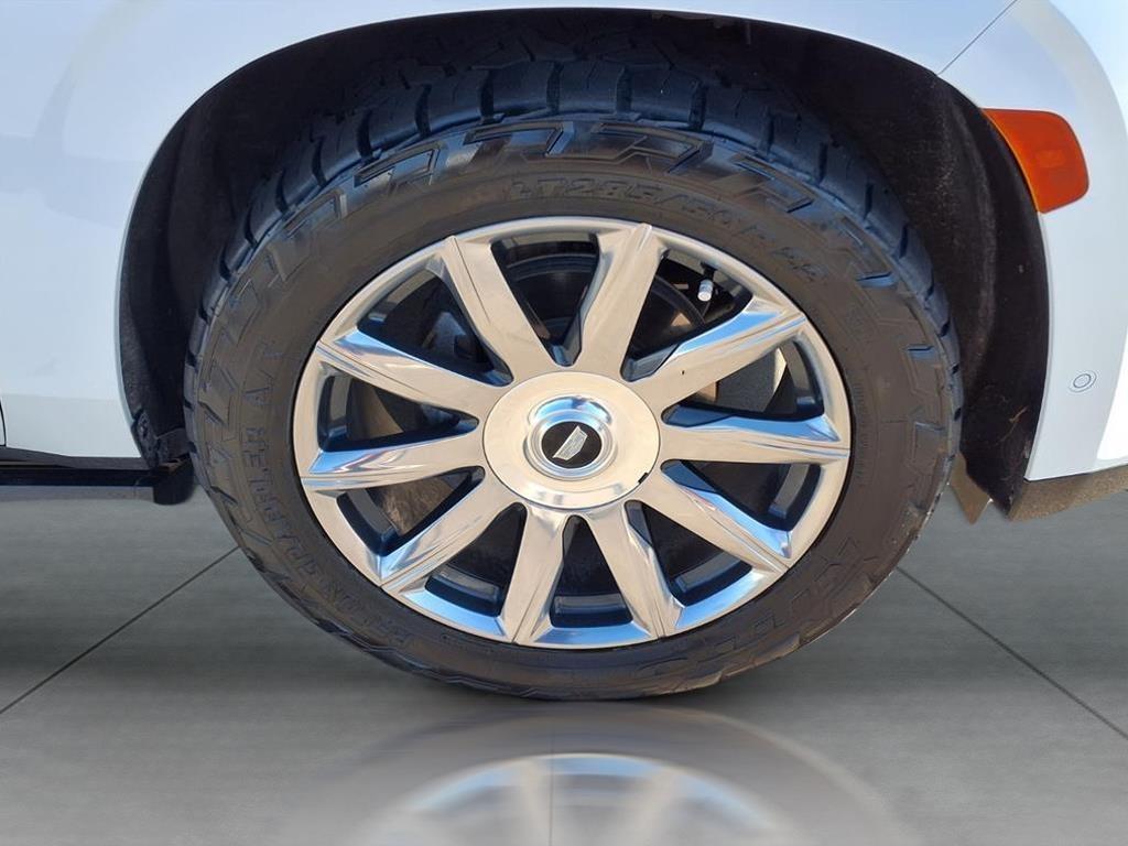 used 2024 Cadillac Escalade car, priced at $85,995