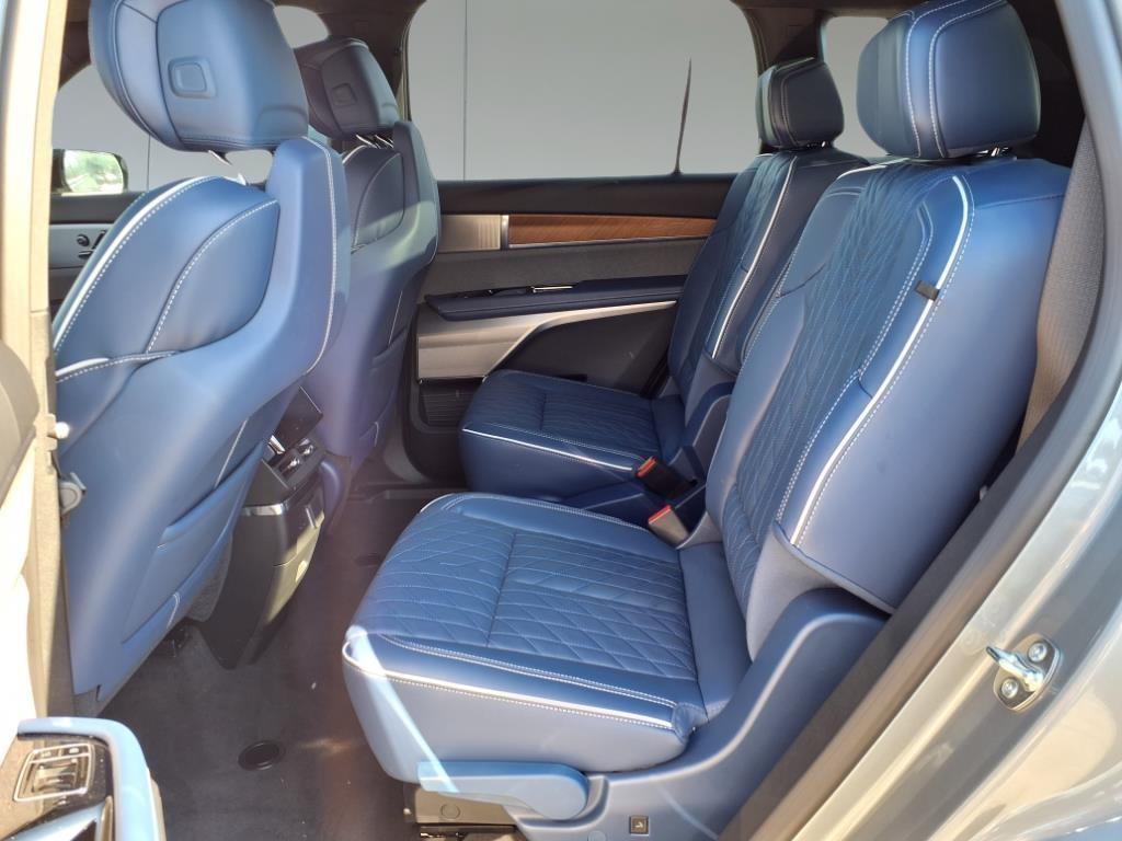 new 2026 Cadillac VISTIQ car, priced at $94,940