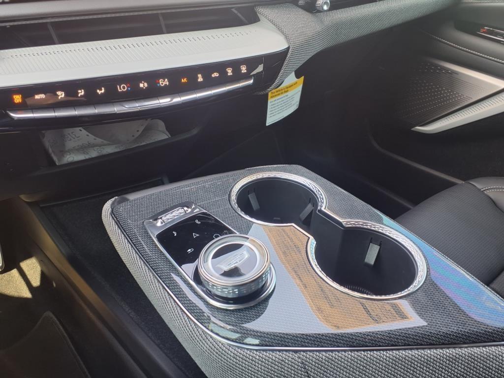 new 2025 Cadillac OPTIQ car, priced at $61,184