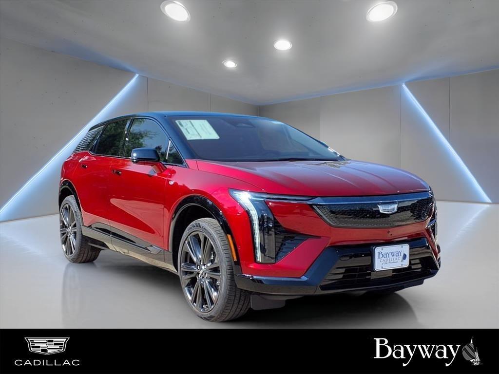 new 2025 Cadillac OPTIQ car, priced at $61,184