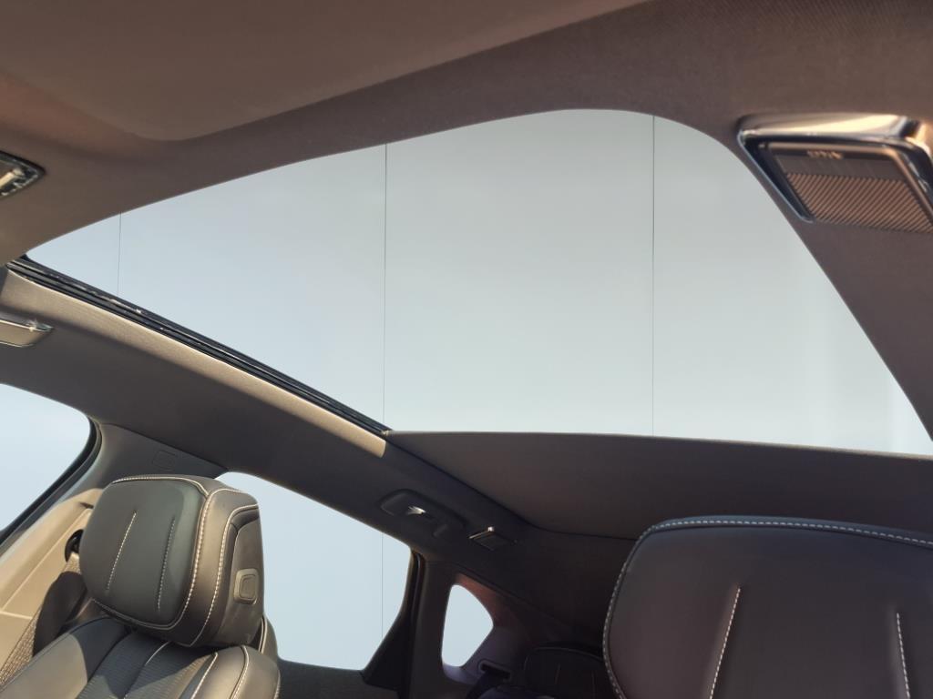 new 2025 Cadillac OPTIQ car, priced at $61,184