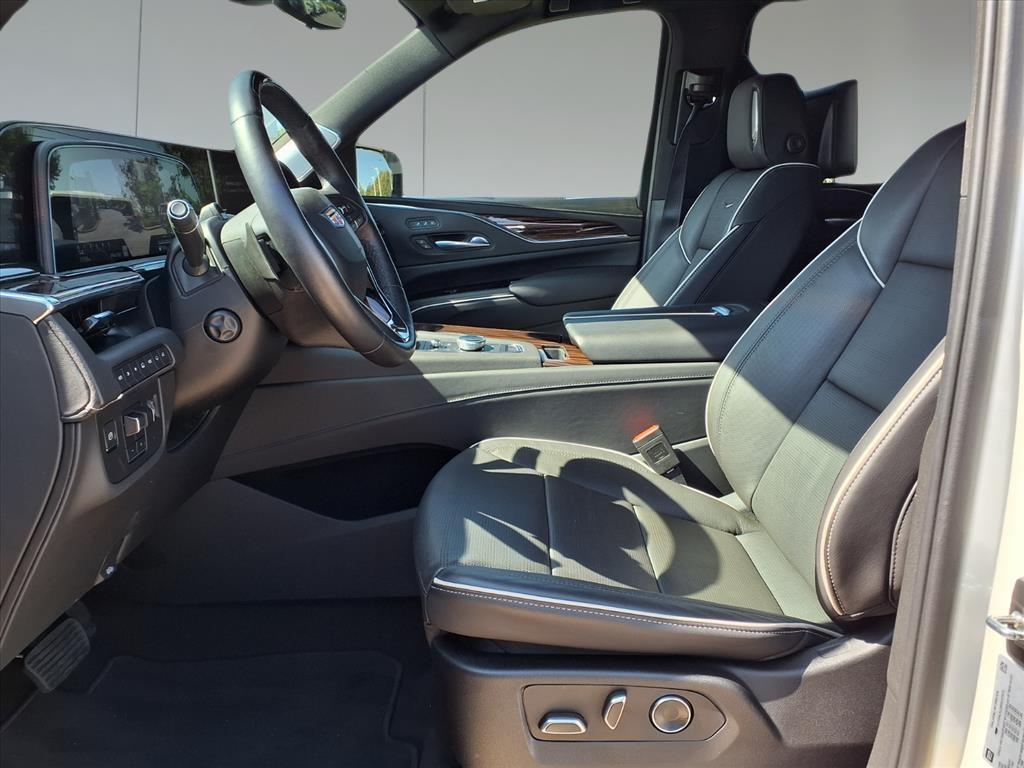 used 2024 Cadillac Escalade ESV car, priced at $82,895