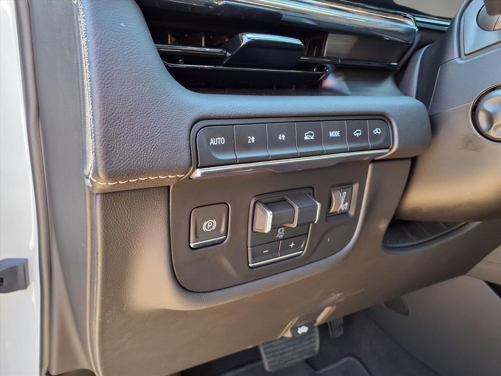 used 2024 Cadillac Escalade ESV car, priced at $82,895