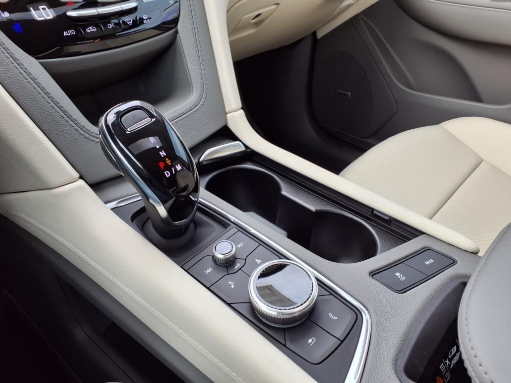 new 2025 Cadillac XT5 car, priced at $56,365