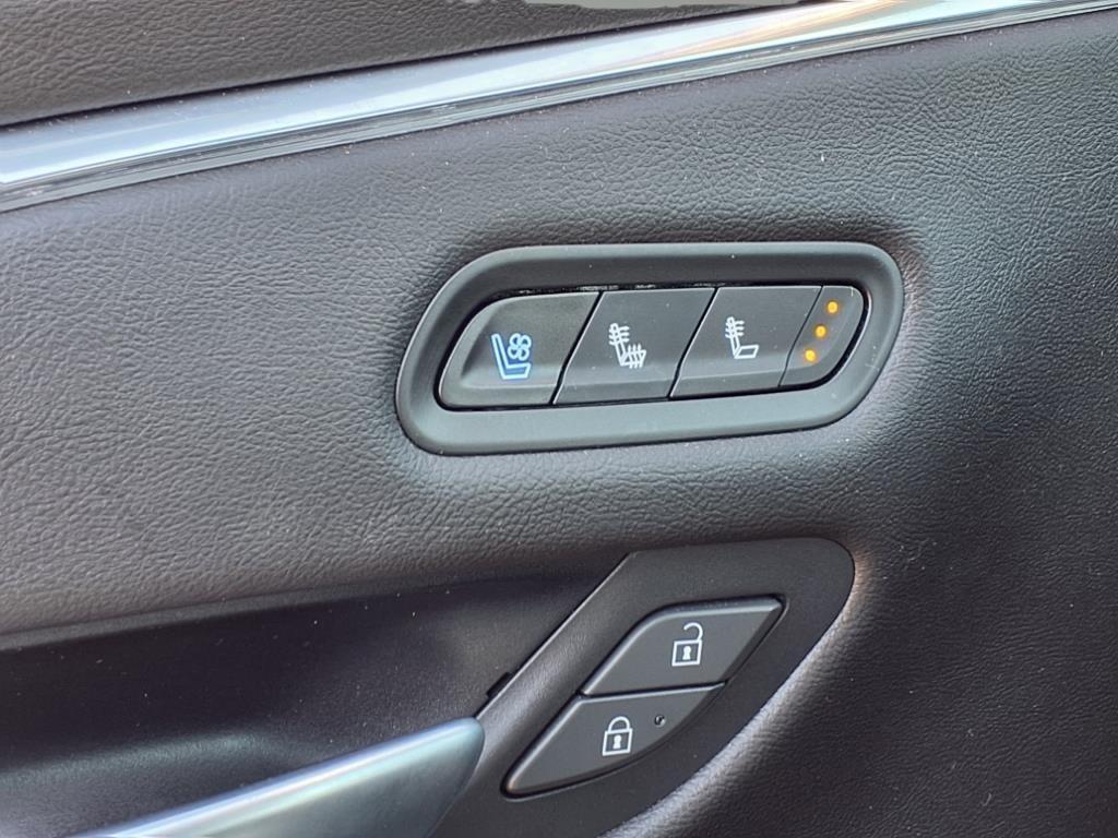 used 2023 Cadillac Escalade car, priced at $58,991