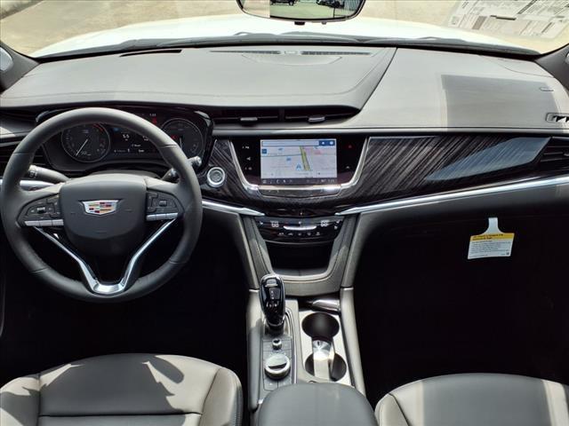 new 2025 Cadillac XT6 car, priced at $61,515