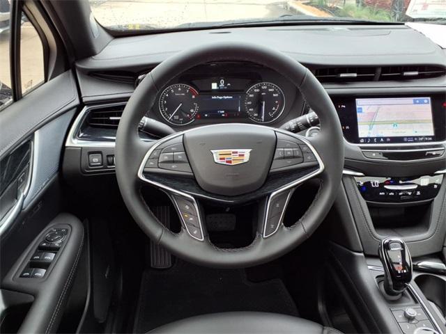 new 2025 Cadillac XT5 car, priced at $49,315