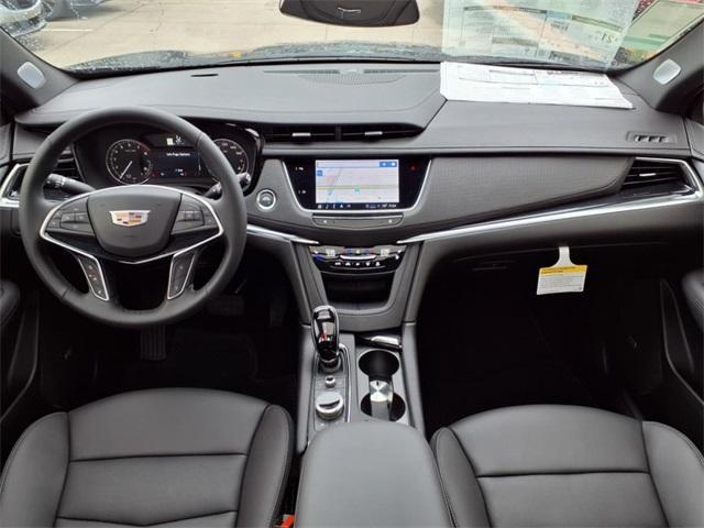 new 2025 Cadillac XT5 car, priced at $49,315