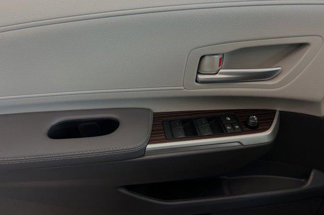 new 2024 Toyota Sienna car, priced at $47,425