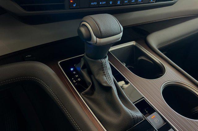 new 2024 Toyota Sienna car, priced at $47,425