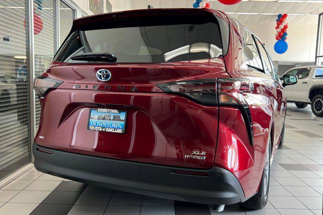 new 2024 Toyota Sienna car, priced at $47,425