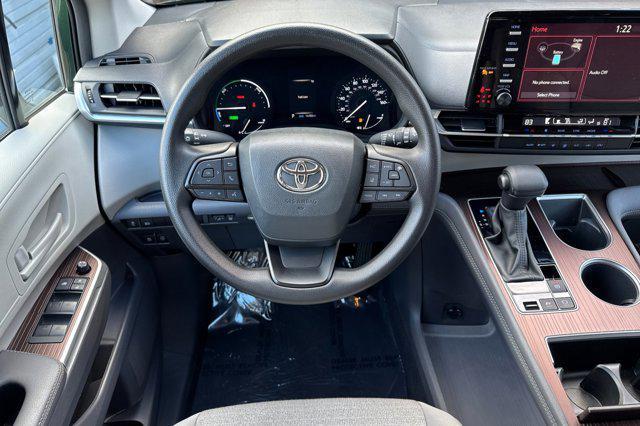 used 2024 Toyota Sienna car