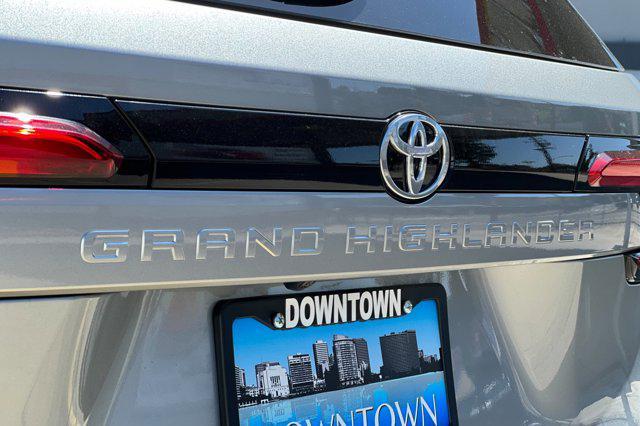 new 2024 Toyota Grand Highlander Hybrid car, priced at $58,573