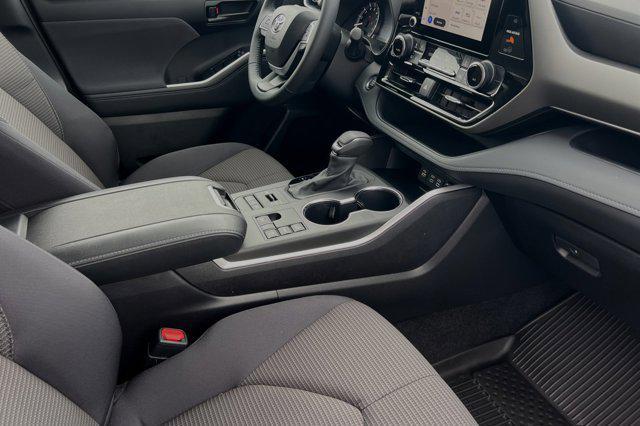 new 2023 Toyota Highlander car, priced at $43,327