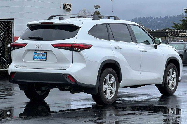 new 2023 Toyota Highlander car, priced at $43,327