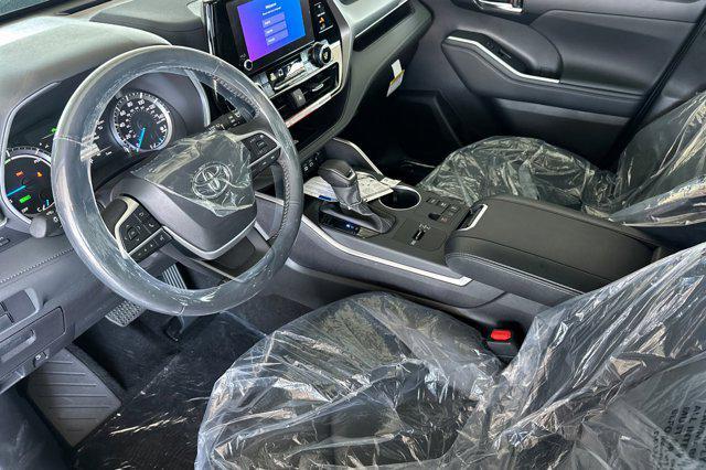 new 2025 Toyota Highlander Hybrid car, priced at $49,347