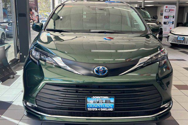 new 2024 Toyota Sienna car, priced at $46,024